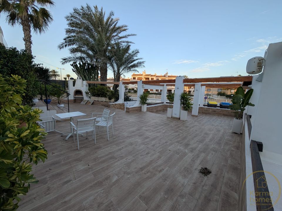 Erhvervsejendom i Cabo Roig, Alicante - foto 5